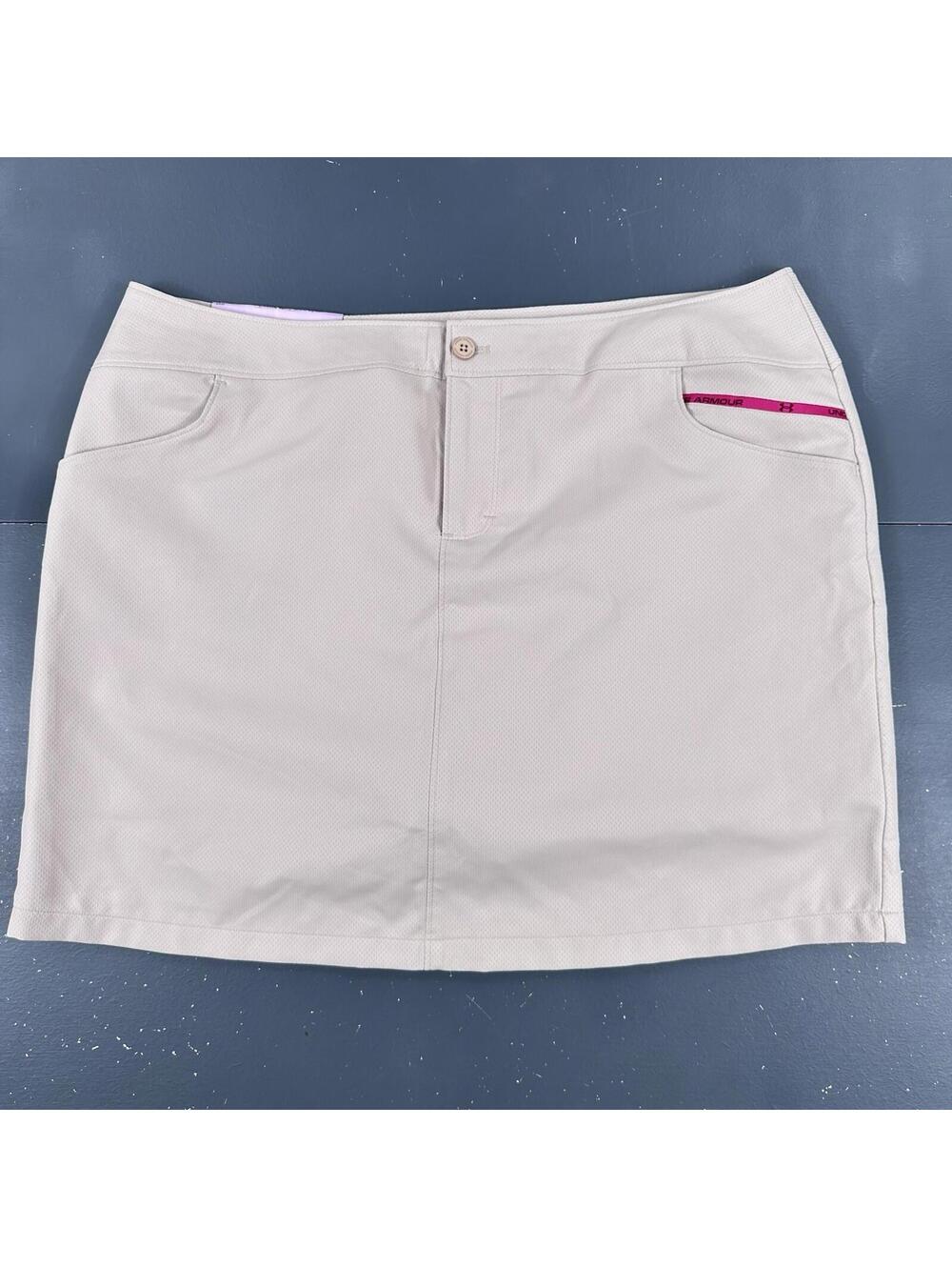 Under Armour Skort Womens 14 Tan Khaki Golf Performance Tennis Country Club NWT